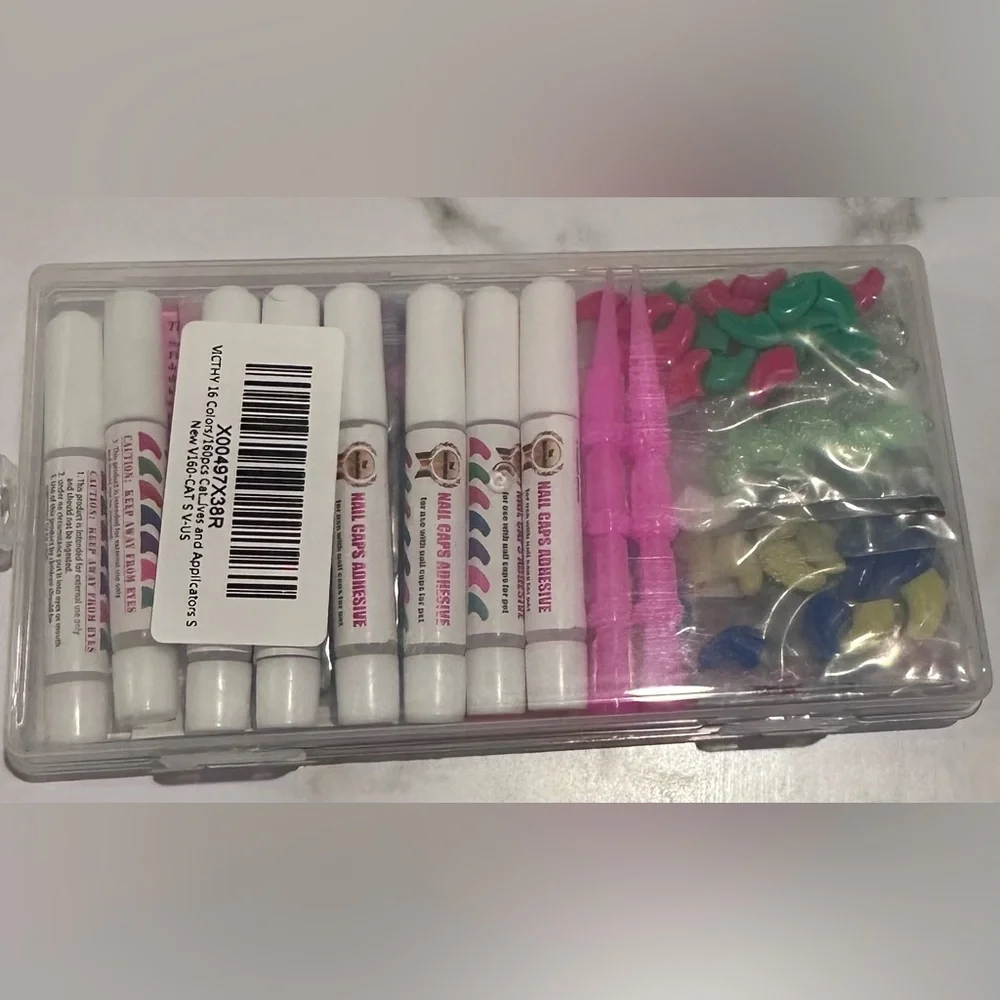 VICTHY Nail Caps for Cats NWT